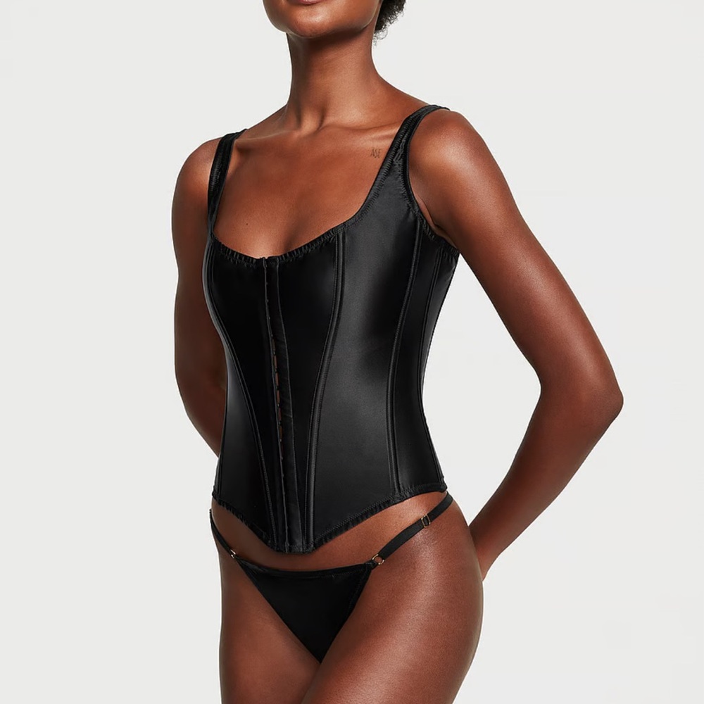 NWT Black medium corset top Victoria secret